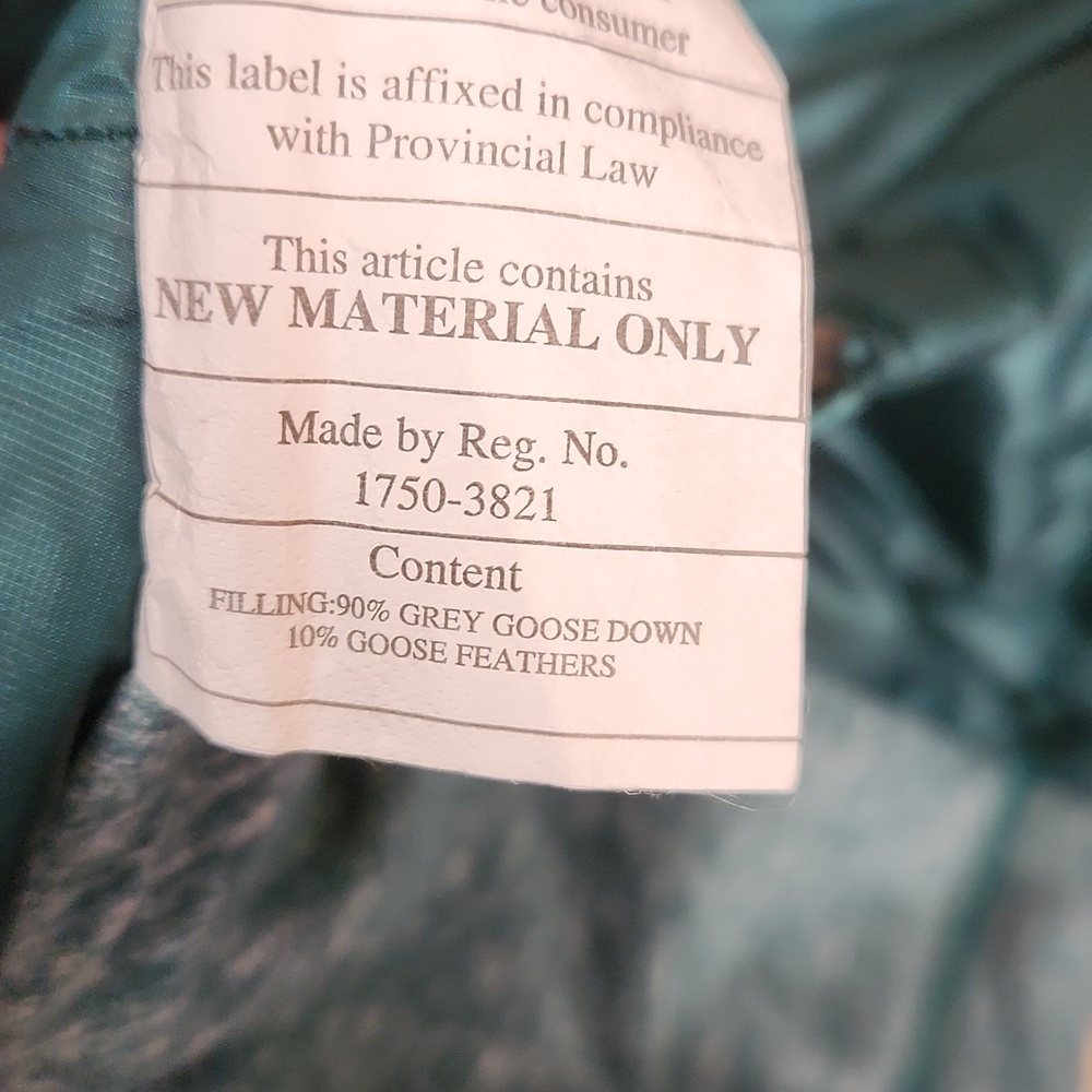 Lululemon Down For A Run Vest - Picture 6 of 6